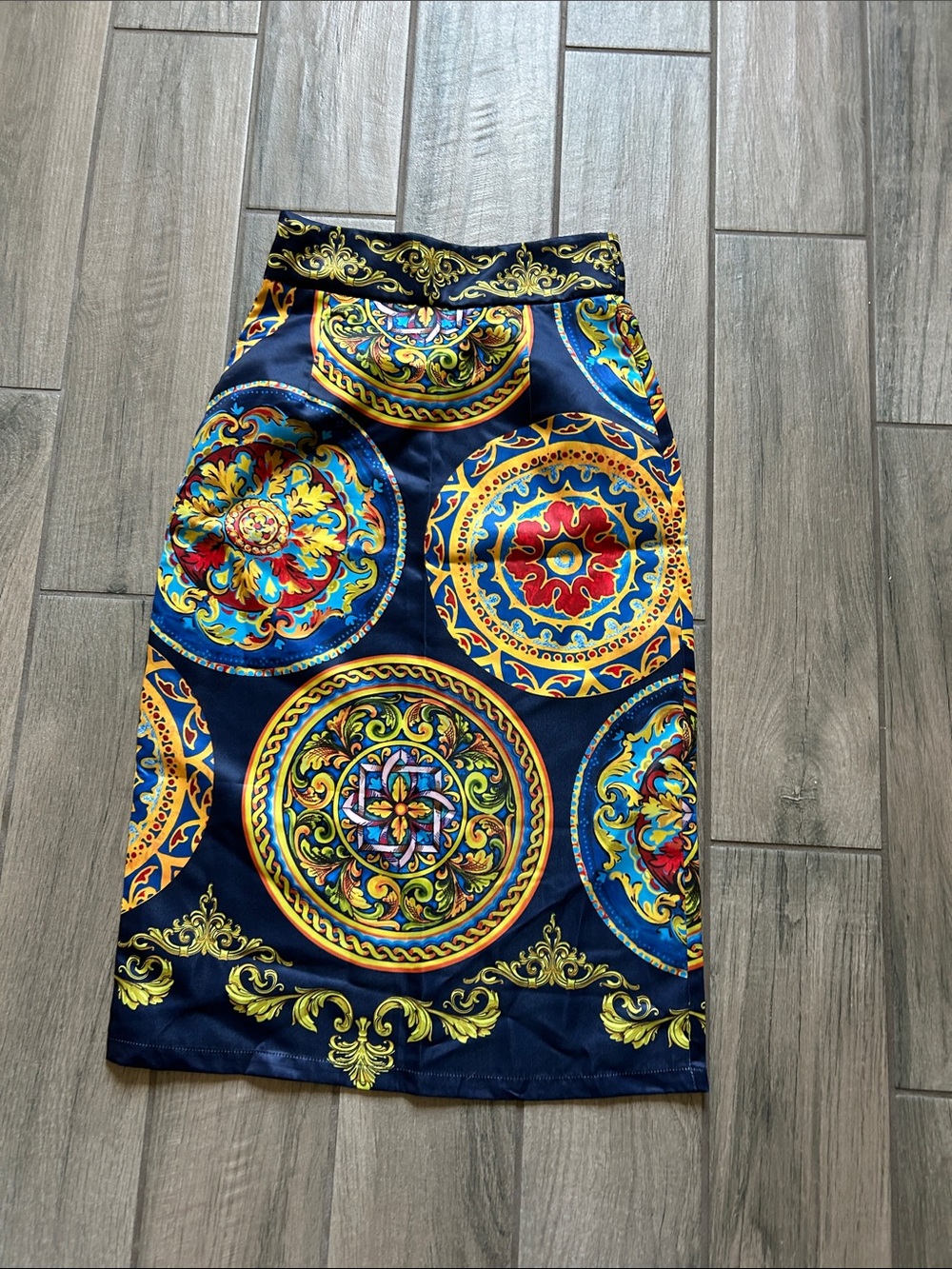 SHEIN Navy Pencil Skirt with Red, Yellow and Blue Medallion Print